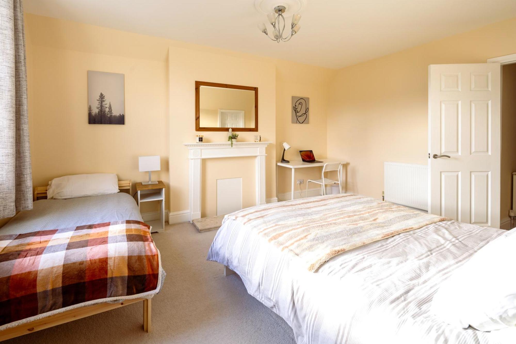Apartmán Guildford Station With Parking Exteriér fotografie